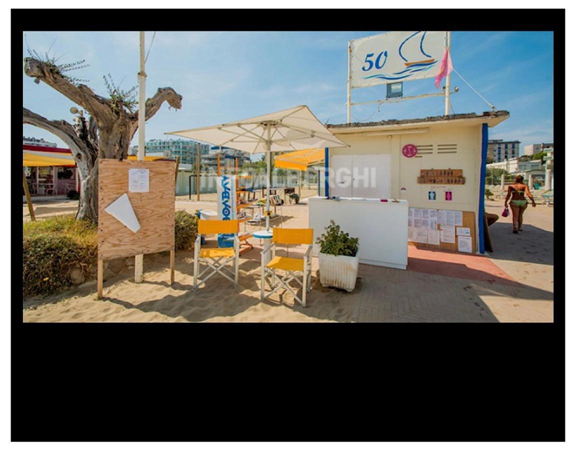 Hotel Silvana Beach Rímini Exterior foto